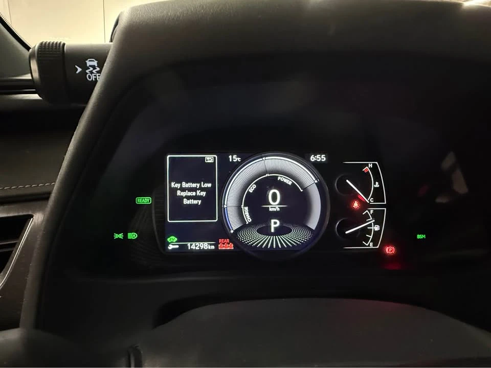 2021 Lexus NX - Image 9 of 12