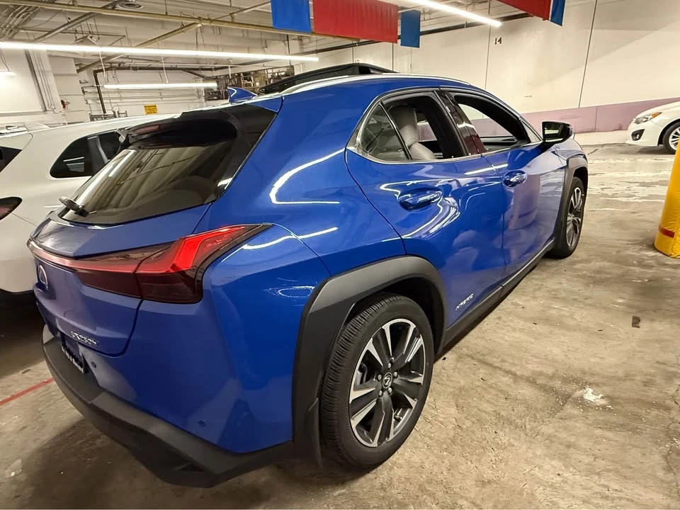 2021 Lexus NX - Image 4 of 12