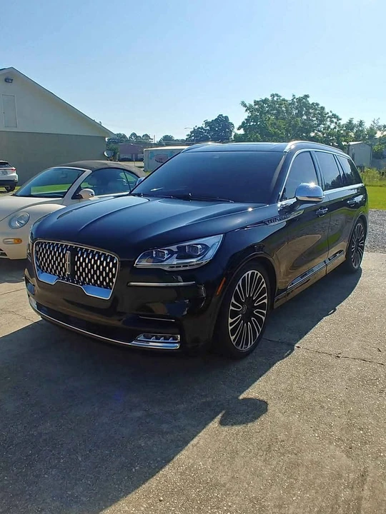2021 Lincoln Aviator 2nd Gen - Image 2 of 10