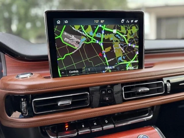 2021 Lincoln Aviator 2nd Gen - Image 13 of 21
