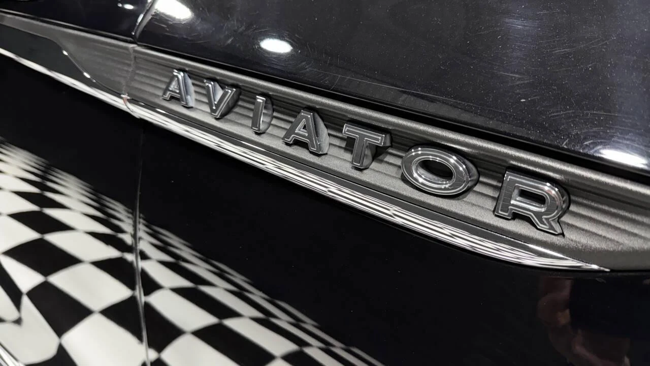 2021 Lincoln Aviator 2nd Gen - Image 18 of 21