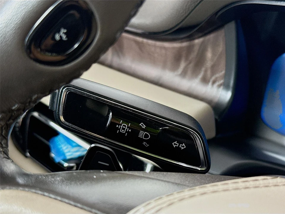 2021 Lincoln Aviator 2nd Gen - Image 5 of 21