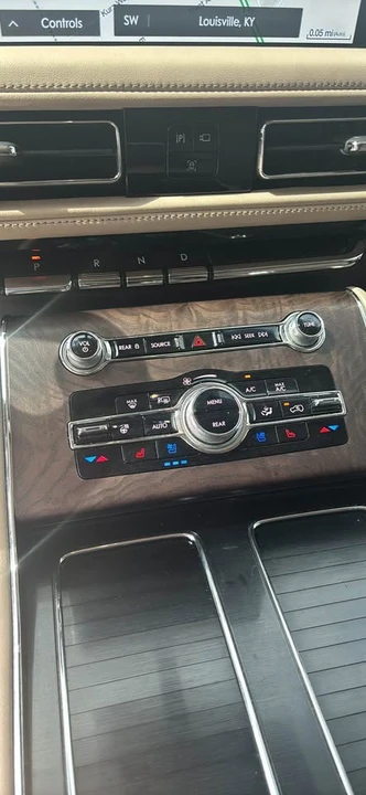 2021 Lincoln Aviator 2nd Gen - Image 12 of 13