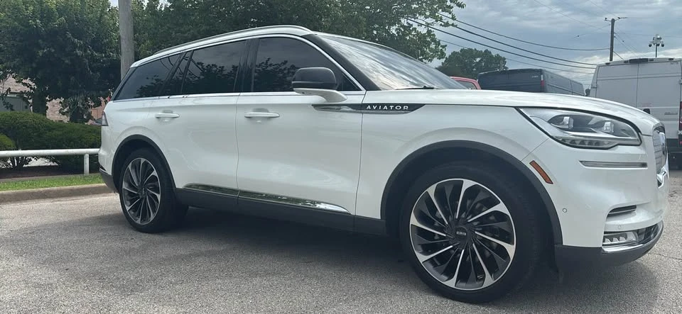 2021 Lincoln Aviator 2nd Gen - Image 2 of 13