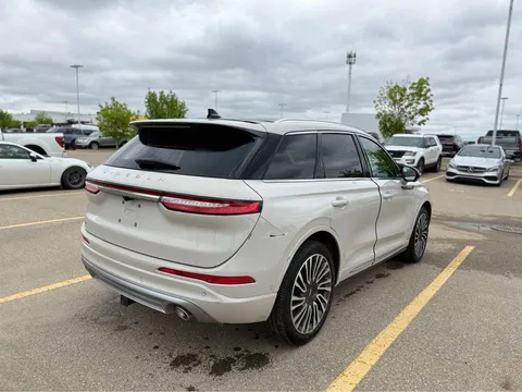 2021 Lincoln Corsair - Image 3 of 10
