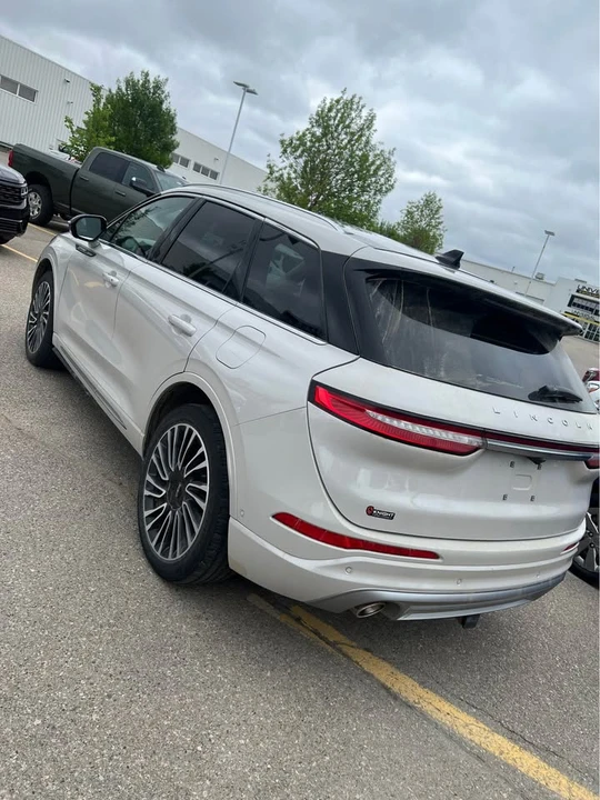 2021 Lincoln Corsair - Image 3 of 10