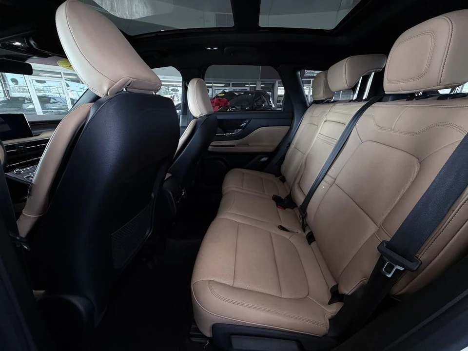2021 Lincoln Corsair - Image 23 of 31