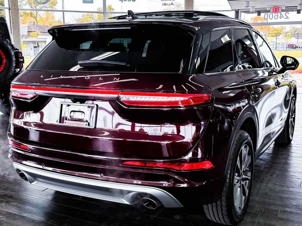 2021 Lincoln Corsair - Image 16 of 21
