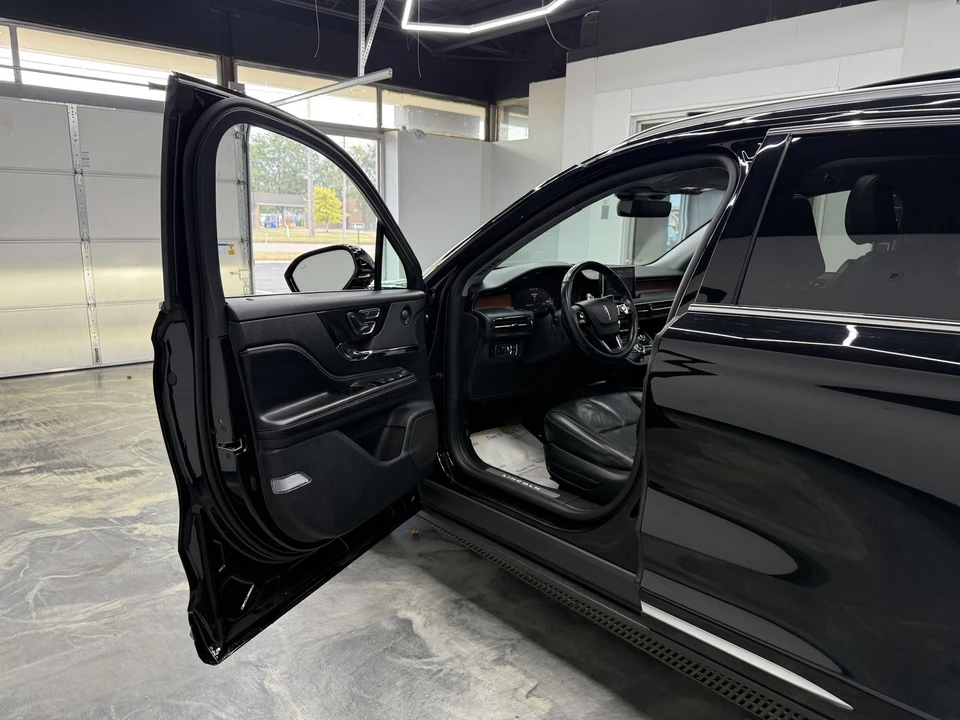 2021 Lincoln Corsair - Image 11 of 21