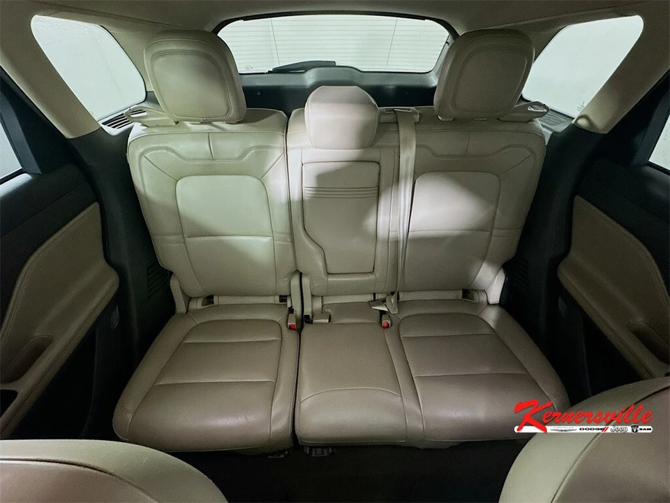 2021 Lincoln Corsair - Image 13 of 21