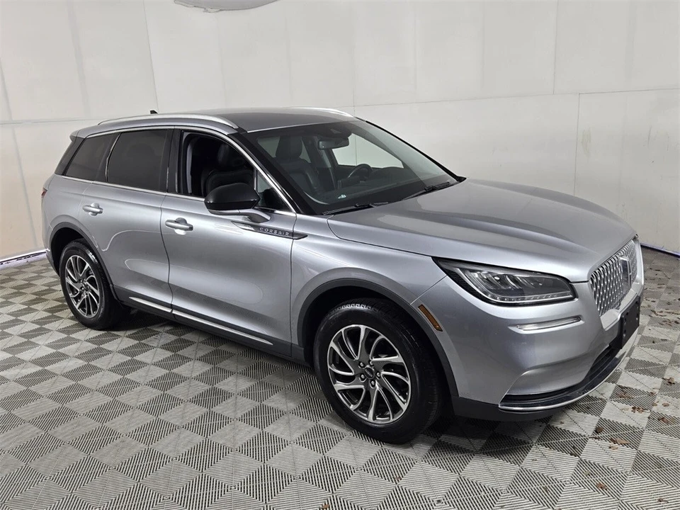 2021 Lincoln Corsair - Image 2 of 12