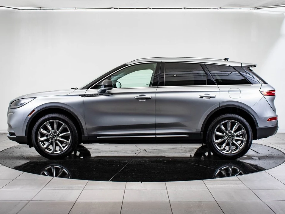 2021 Lincoln Corsair - Image 12 of 21