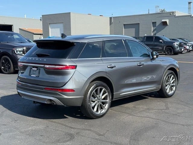 2021 Lincoln Corsair - Image 3 of 12