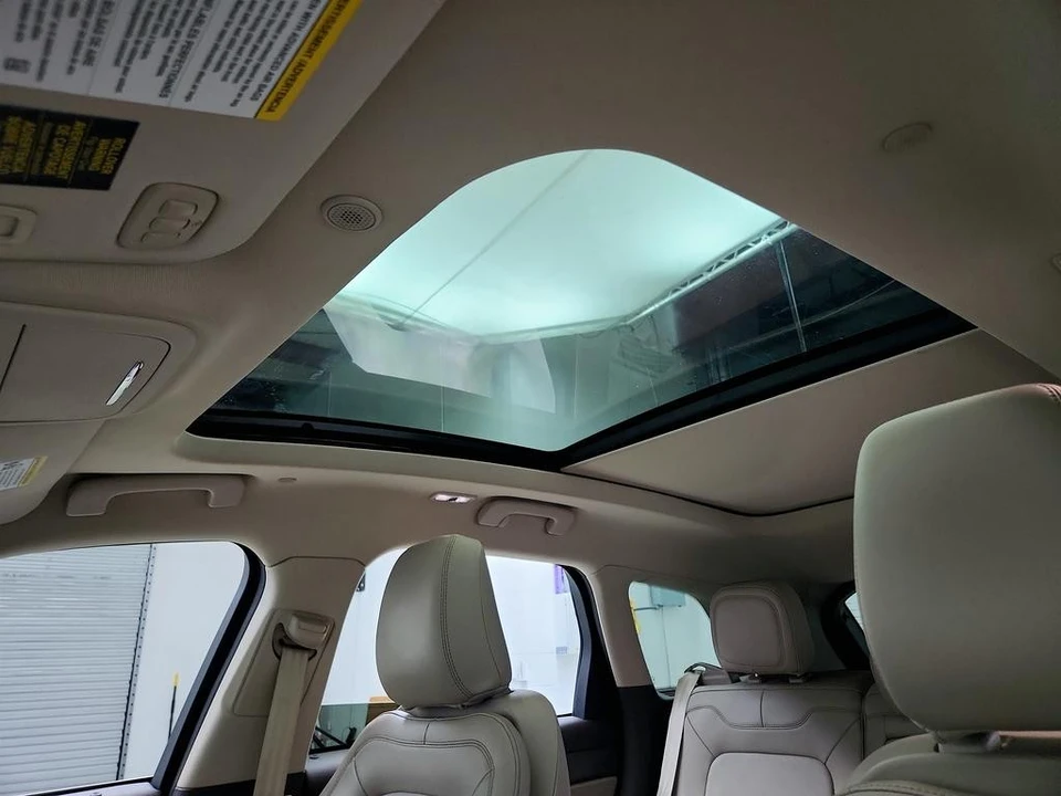 2021 Lincoln Corsair - Image 15 of 21