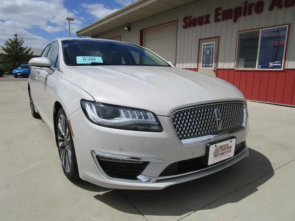 2021 Lincoln MKZ - Image 3 of 16