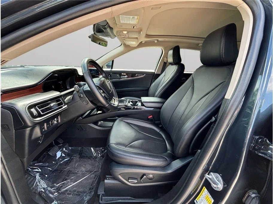 2021 Lincoln Nautilus - Image 2 of 21
