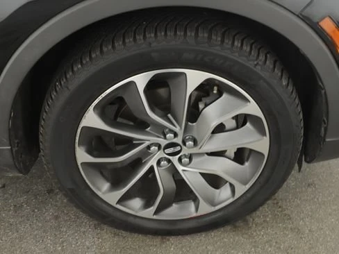 2021 Lincoln Nautilus - Image 5 of 17