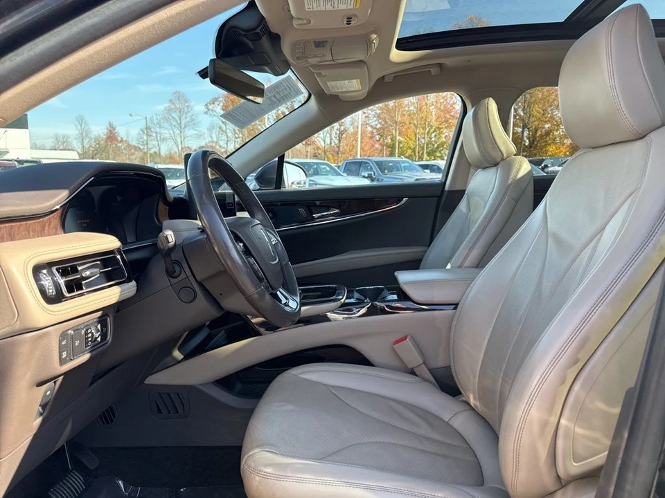 2021 Lincoln Nautilus - Image 9 of 21