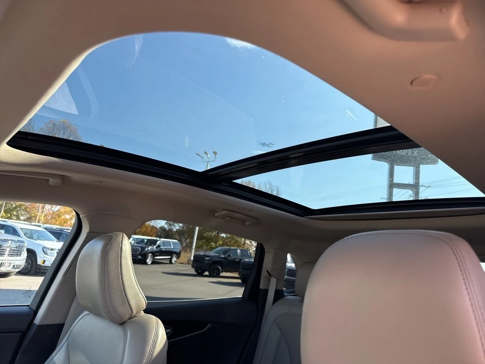 2021 Lincoln Nautilus - Image 12 of 12