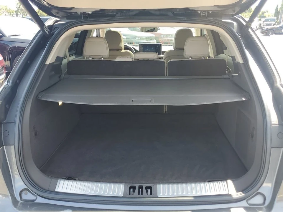 2021 Lincoln Nautilus - Image 7 of 12