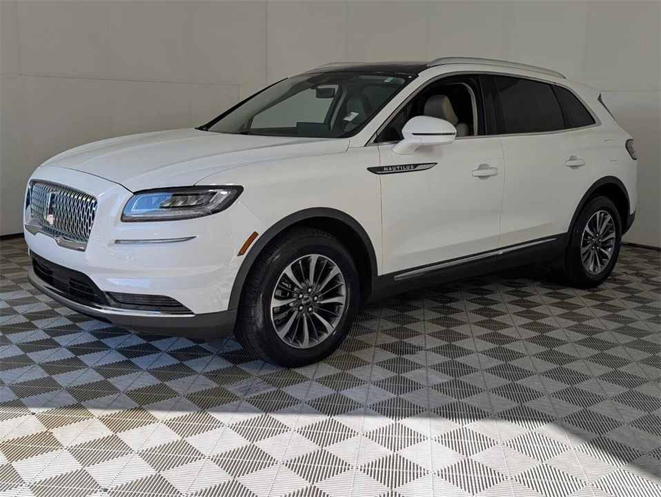 2021 Lincoln Nautilus - Image 4 of 12
