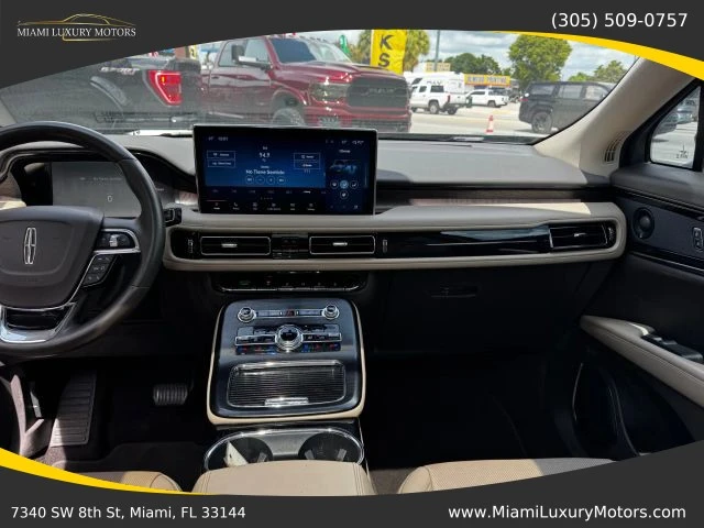 2021 Lincoln Nautilus - Image 19 of 21