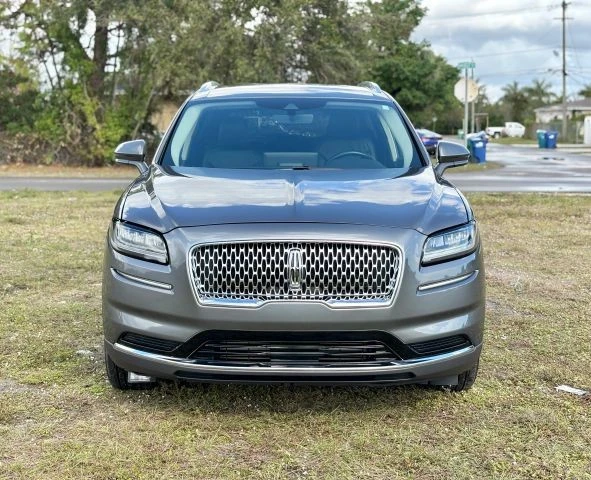 2021 Lincoln Nautilus - Image 2 of 21