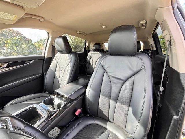 2021 Lincoln Nautilus - Image 8 of 21
