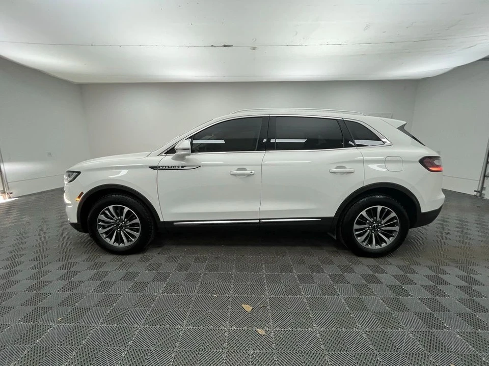 2021 Lincoln Nautilus - Image 12 of 12