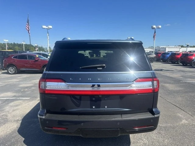 2021 Lincoln Navigator 4th Gen - Image 4 of 19