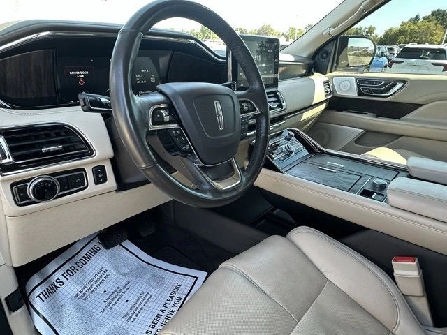 2021 Lincoln Navigator 4th Gen - Image 11 of 19