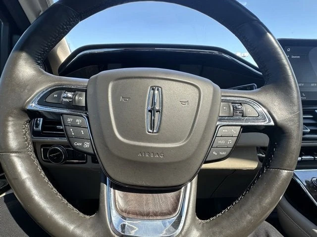 2021 Lincoln Navigator 4th Gen - Image 17 of 19