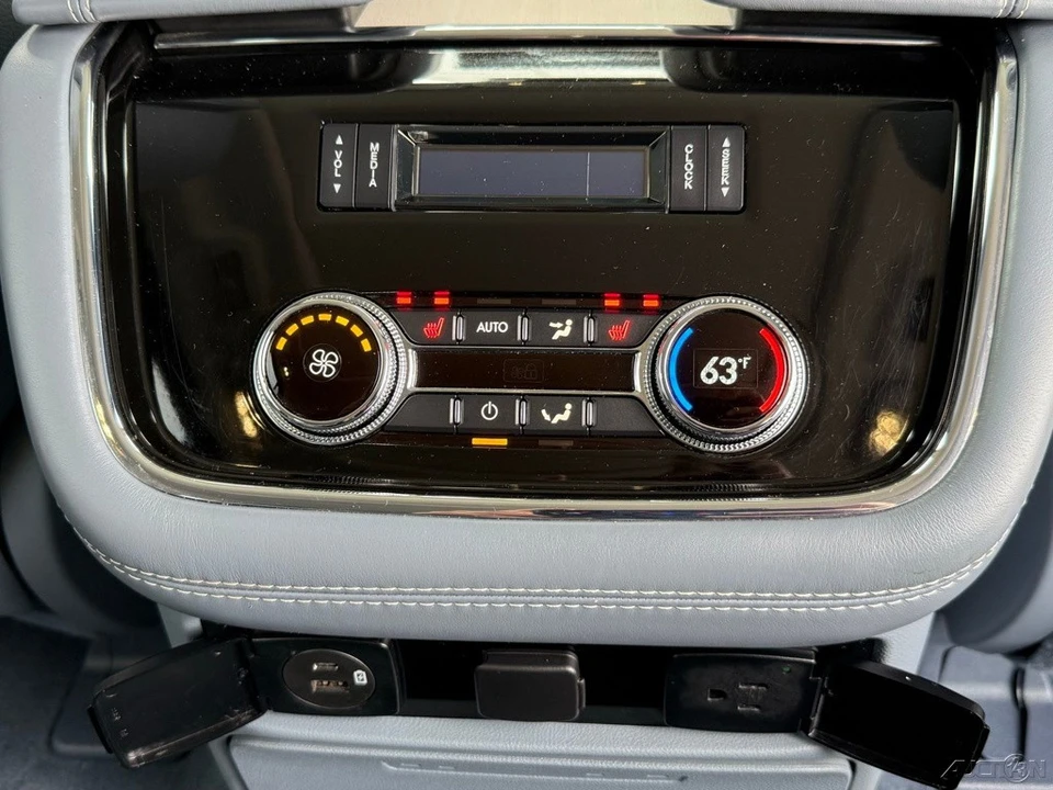 2021 Lincoln Navigator 4th Gen - Image 17 of 21