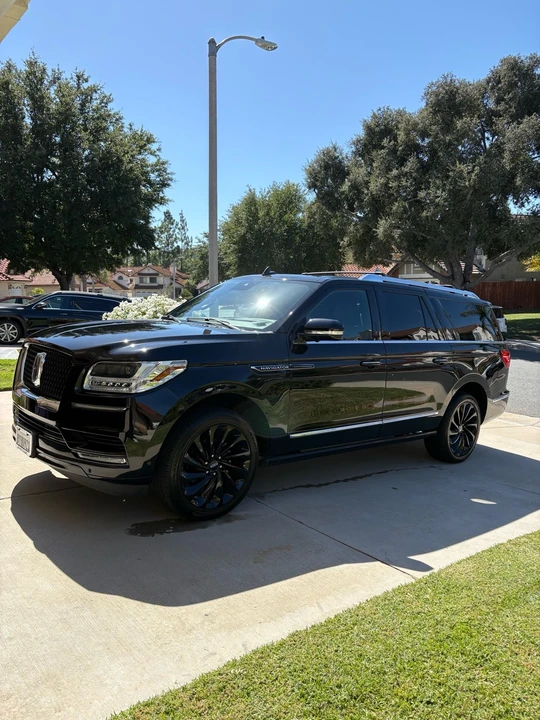 2021 Lincoln Navigator 4th Gen - Image 12 of 21