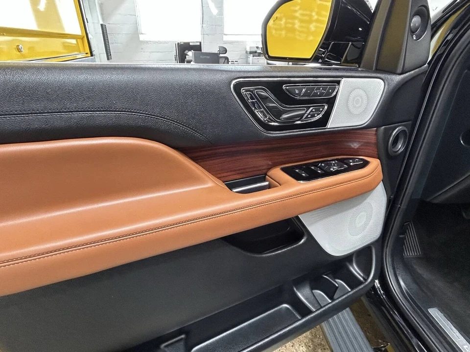 2021 Lincoln Navigator 4th Gen - Image 12 of 12
