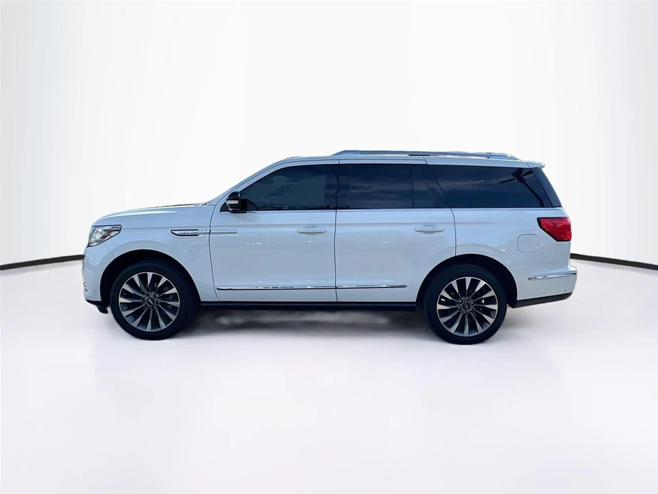 2021 Lincoln Navigator 4th Gen - Image 4 of 14