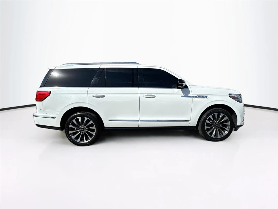 2021 Lincoln Navigator 4th Gen - Image 14 of 14