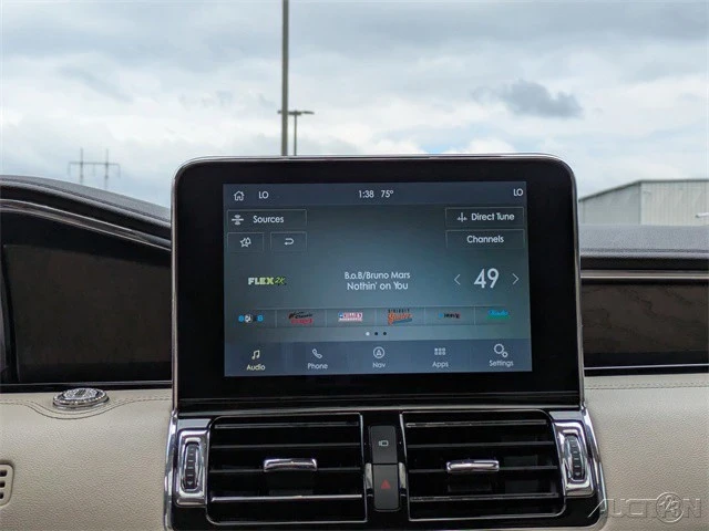 2021 Lincoln Navigator 4th Gen - Image 20 of 21