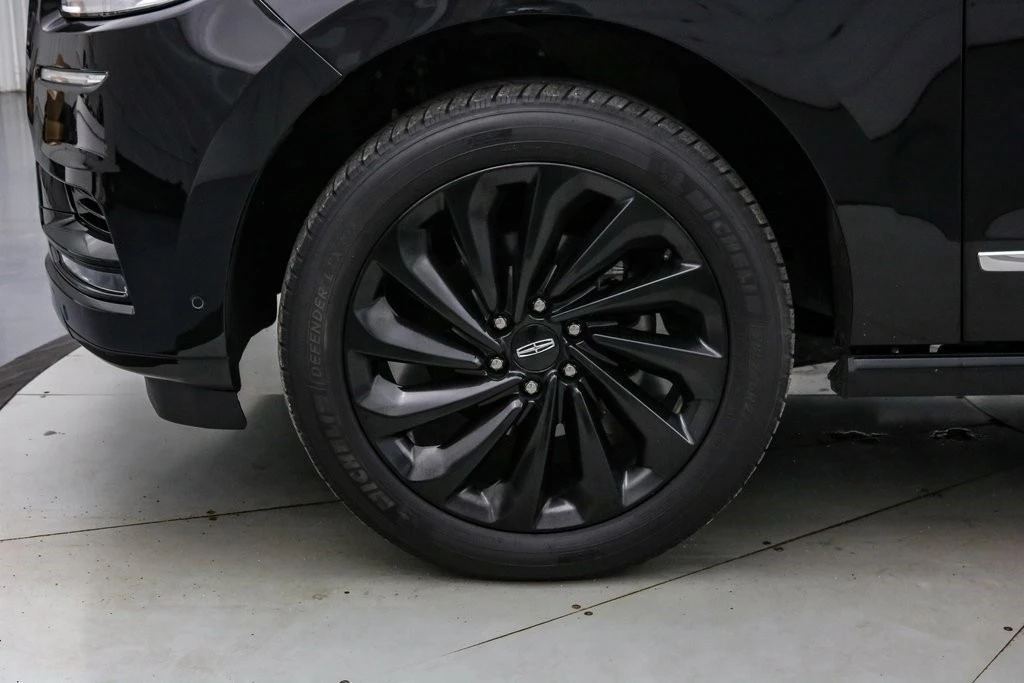 2021 Lincoln Navigator 4th Gen - Image 11 of 21