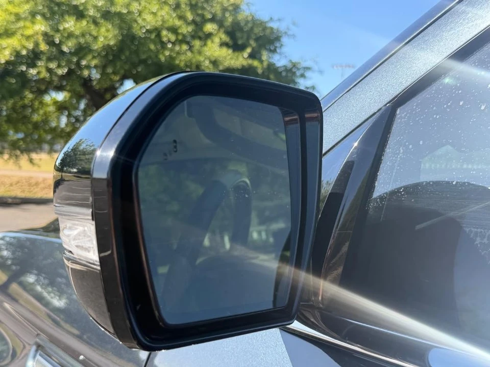 2021 Lincoln Navigator 4th Gen - Image 5 of 21