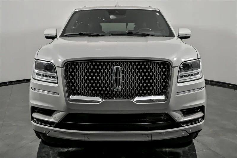 2021 Lincoln Navigator 4th Gen - Image 4 of 21