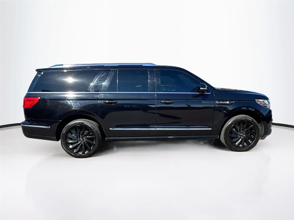 2021 Lincoln Navigator 4th Gen - Image 12 of 14