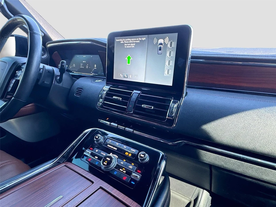 2021 Lincoln Navigator 4th Gen - Image 14 of 14