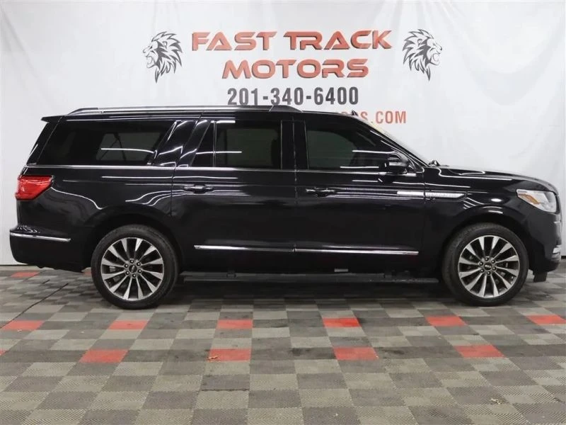 2021 Lincoln Navigator 4th Gen - Image 3 of 12