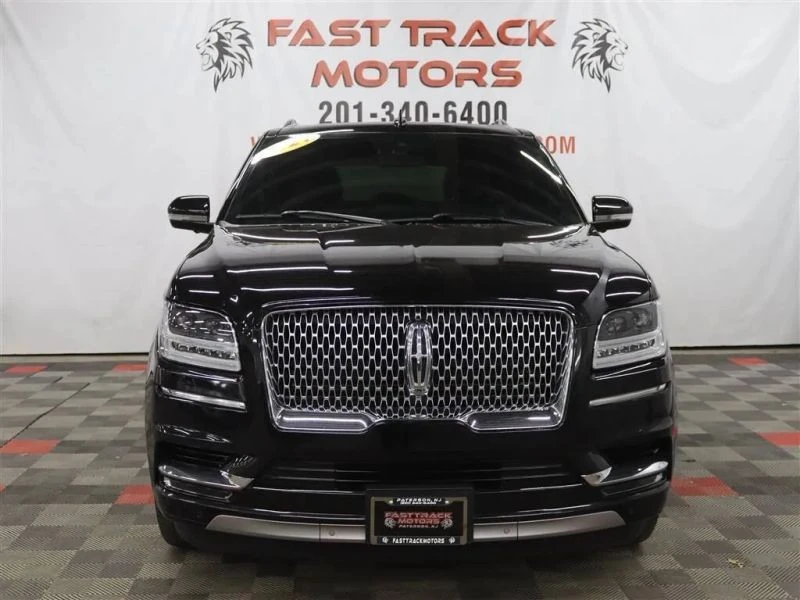 2021 Lincoln Navigator 4th Gen - Image 2 of 12