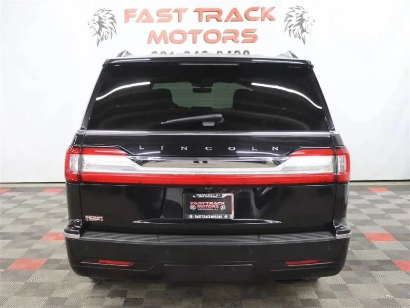 2021 Lincoln Navigator 4th Gen - Image 5 of 12