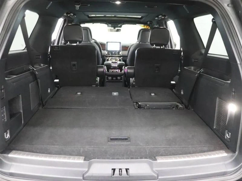 2021 Lincoln Navigator 4th Gen - Image 6 of 12