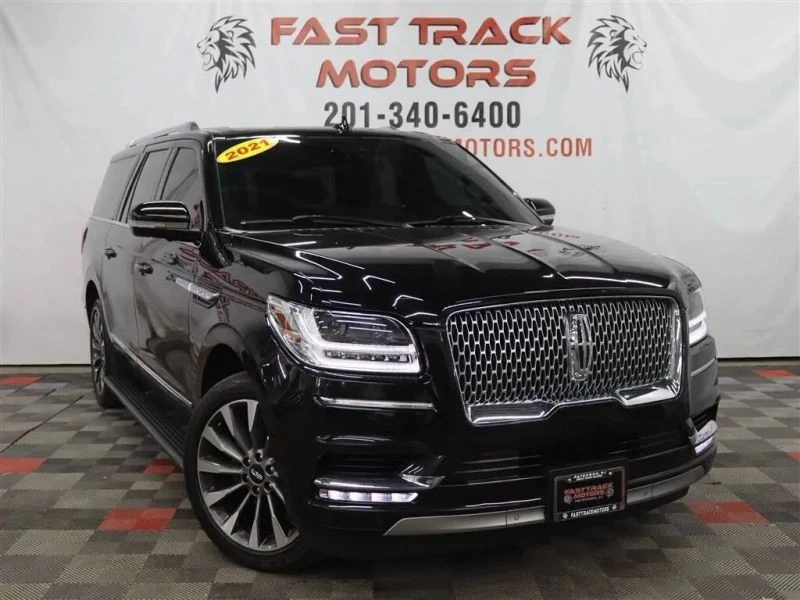 2021 Lincoln Navigator 4th Gen - Image 4 of 12
