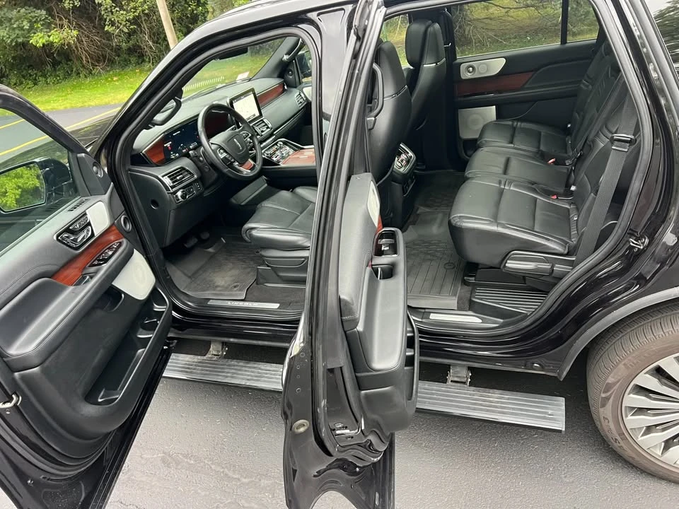 2021 Lincoln Navigator 4th Gen - Image 13 of 20