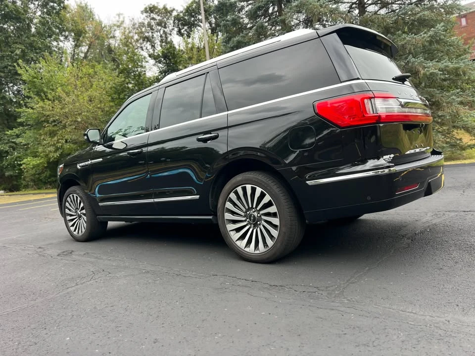 2021 Lincoln Navigator 4th Gen - Image 11 of 20